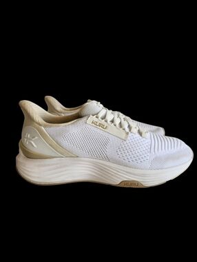 Kuru Atom 2 Womens Size 8 White Beige Athletic Running Walking Shoes Sneakers